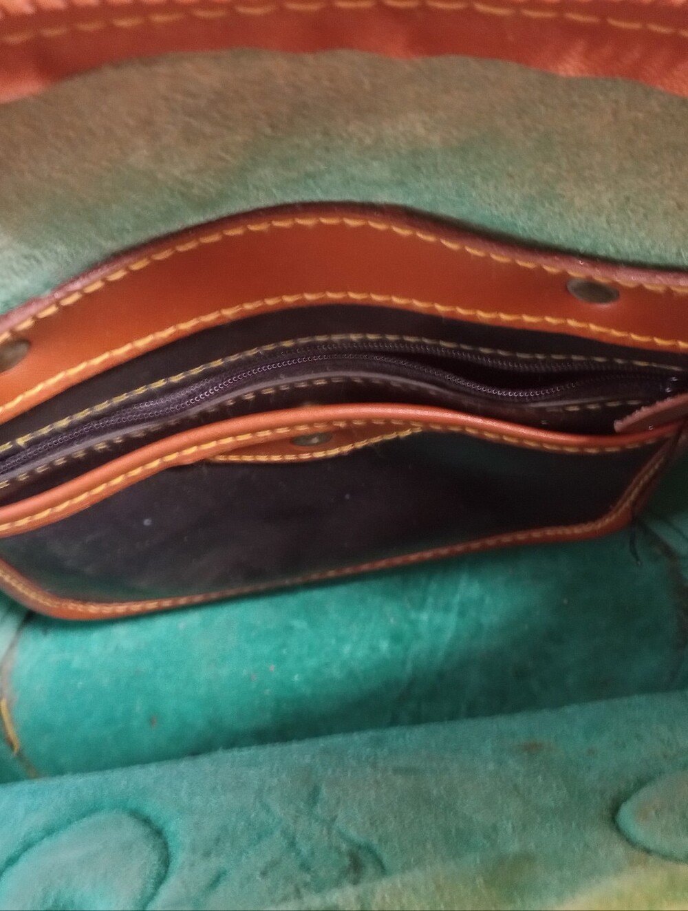 Vintage Dooney & Bourke Bag Green Has Flaws See Pictures - Picture 8 of 9